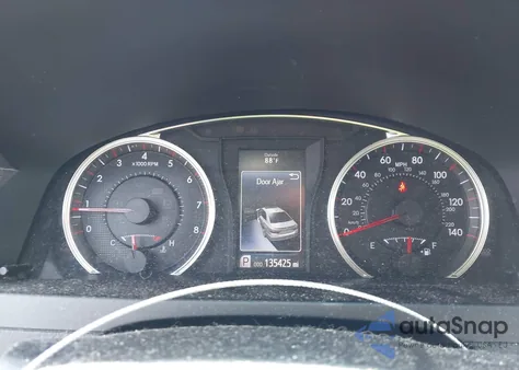 2015 Toyota Camry Se z USA, uszkodzony, nr VIN 4T1BF1FK7FU914555